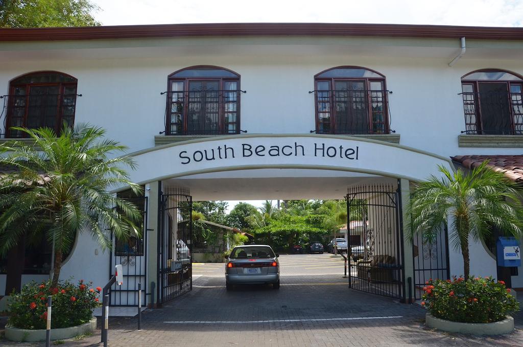 Hotel South Beach - Beachfront Jacó Buitenkant foto